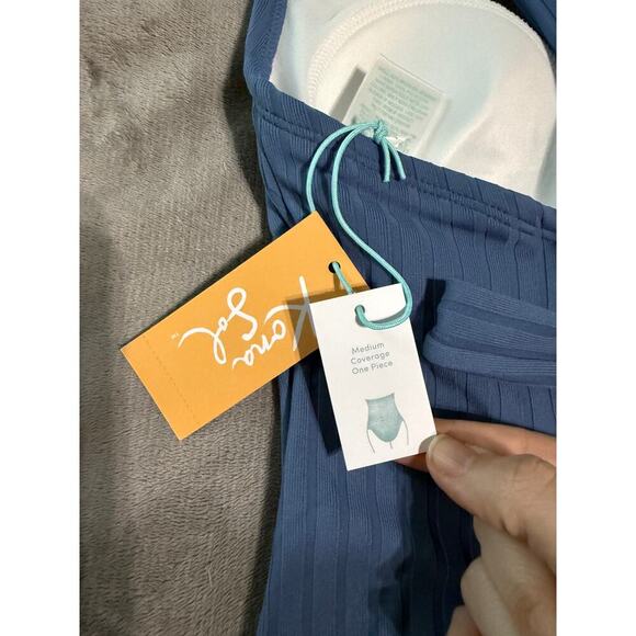 NWT Kona Sol Women Wide Ribbed Ring SZ Medium
One Piece Swimsuit Dusty Blue - Picture 4 of 11